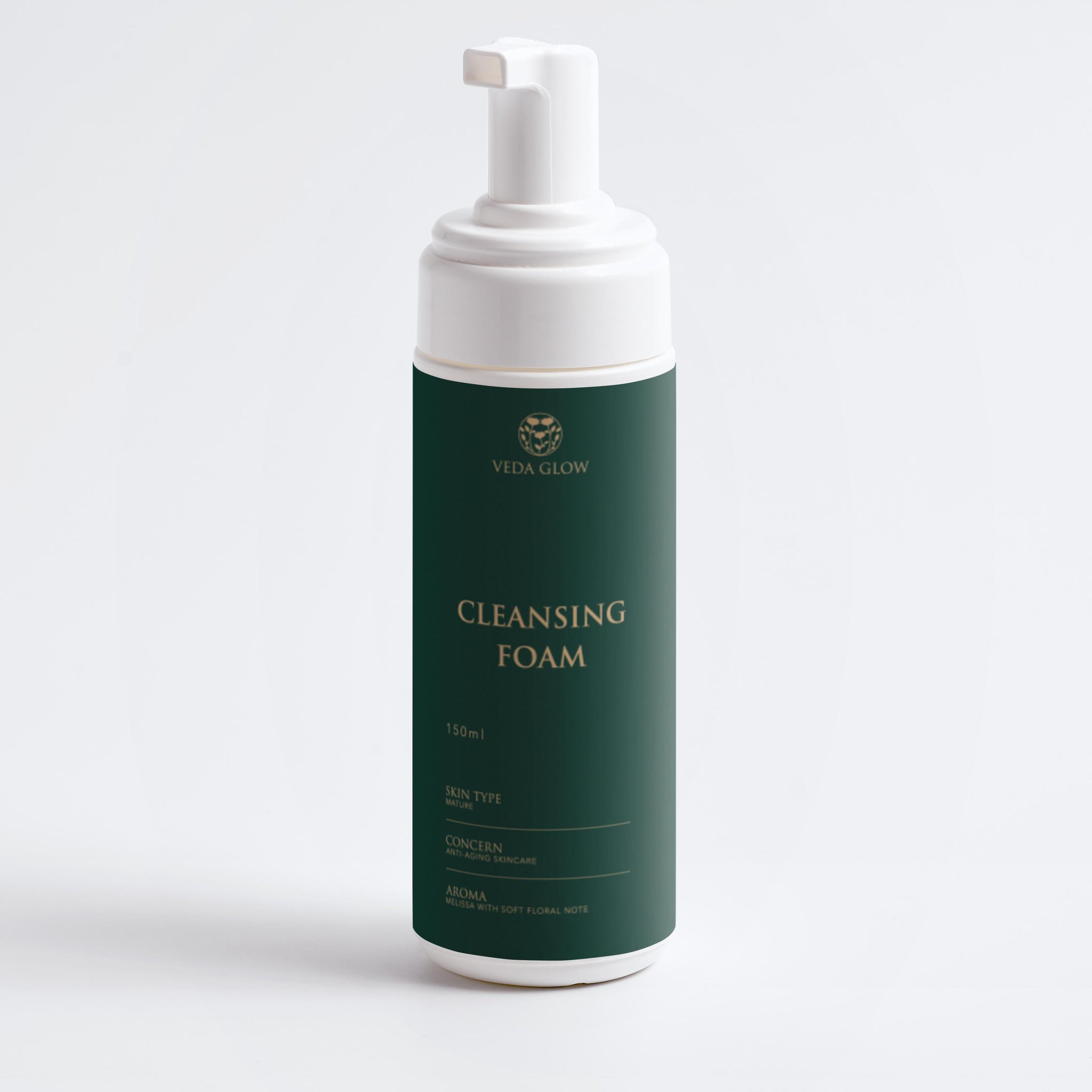 Discover Pure Refreshment: Luxurious Cleansing Foam