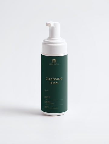 Discover Pure Refreshment: Luxurious Cleansing Foam